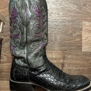 Women’s Lucchese boot
